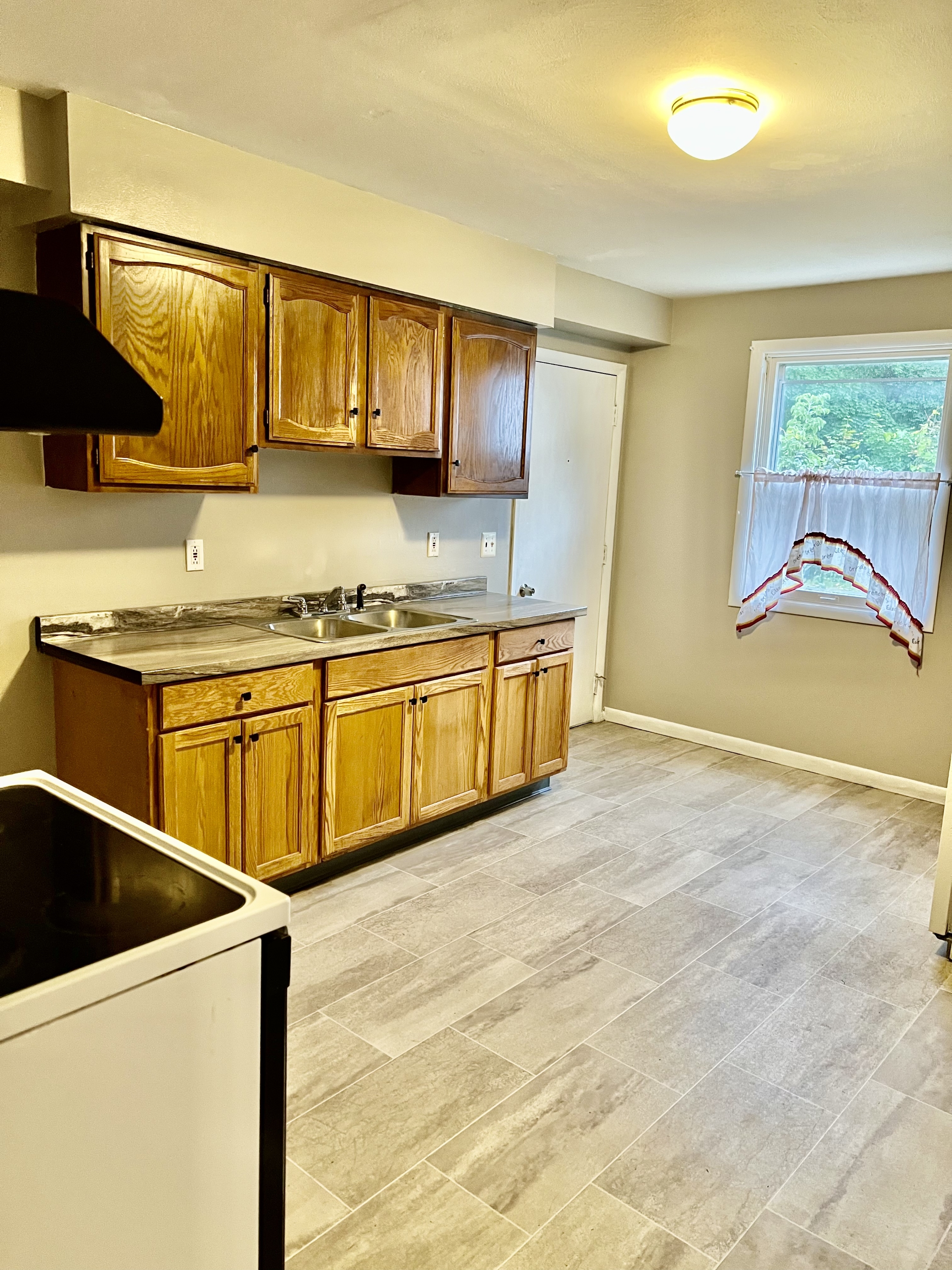 1639 Holland Avenue - 1