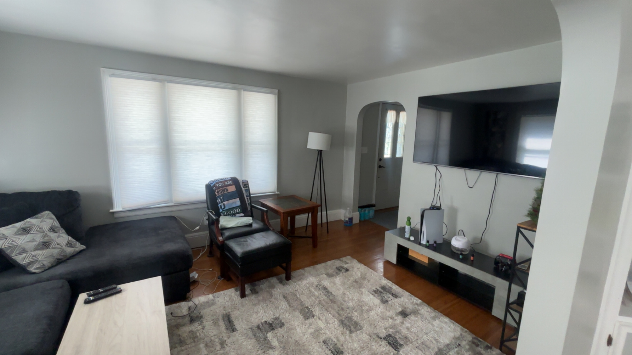 Property thumbnail image